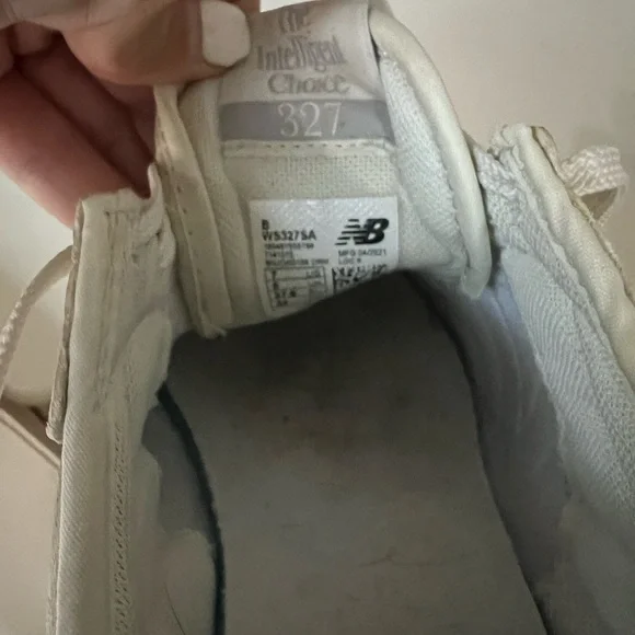 New Balance 327 Cream and Tan Sneakers - Picture 6 of 7